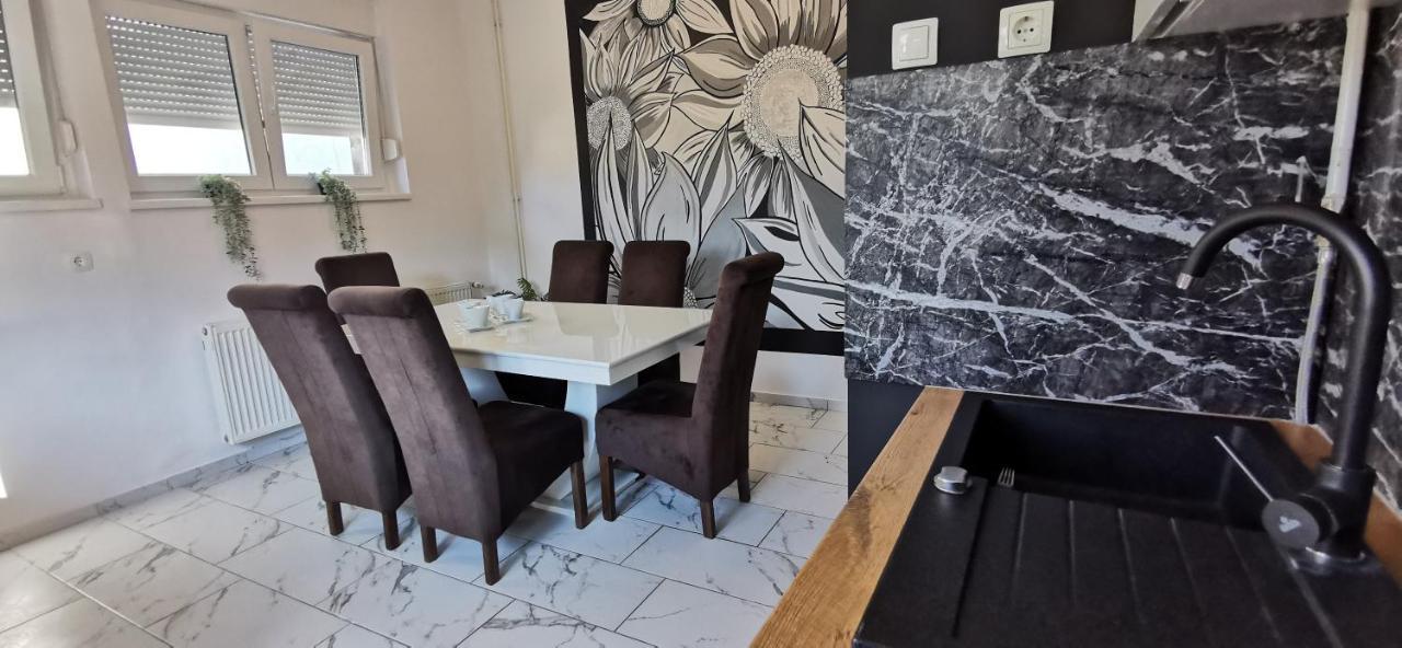 Apartman Wolf Varaždin Exteriör bild